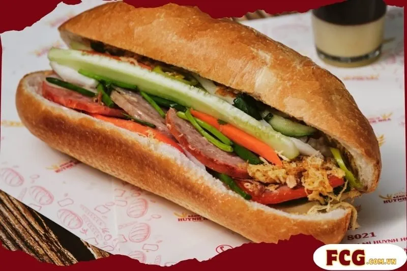 Bánh mì Huỳnh Hoa