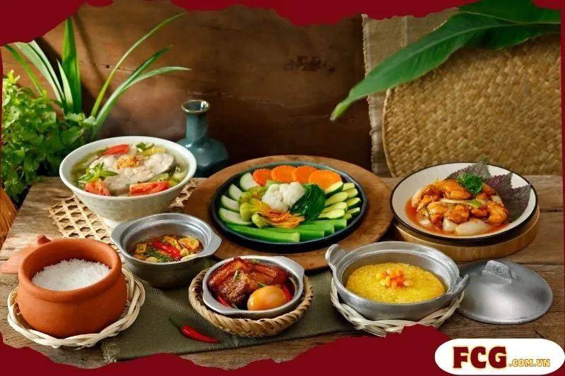 Cơm niêu Thiên Lý